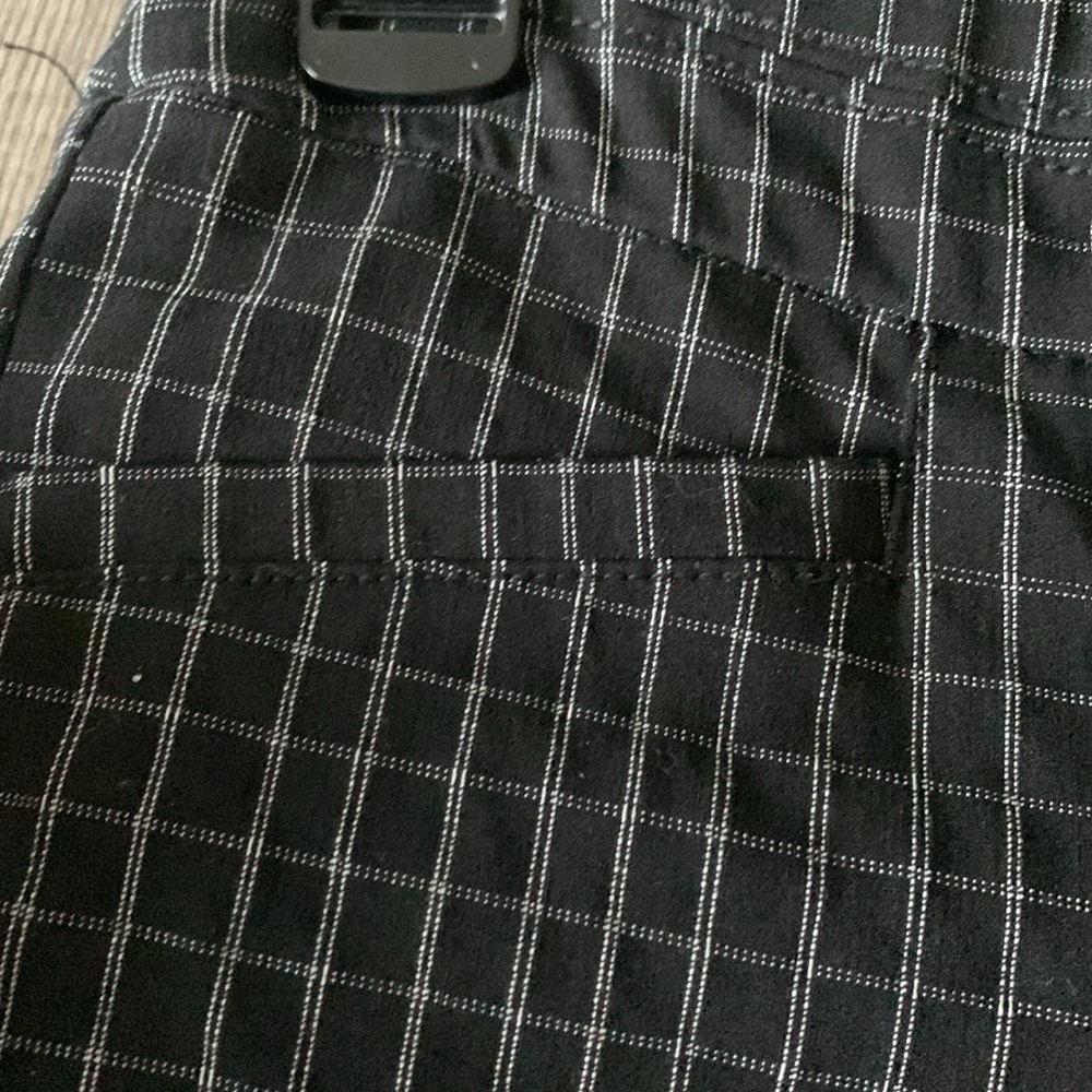 Apt 9 women’s petite dress pants size 2P - Picture 3 of 4